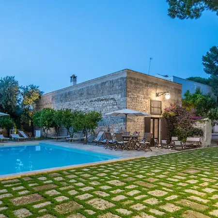 Masseria Tarsia Incuria 8&4, Emma